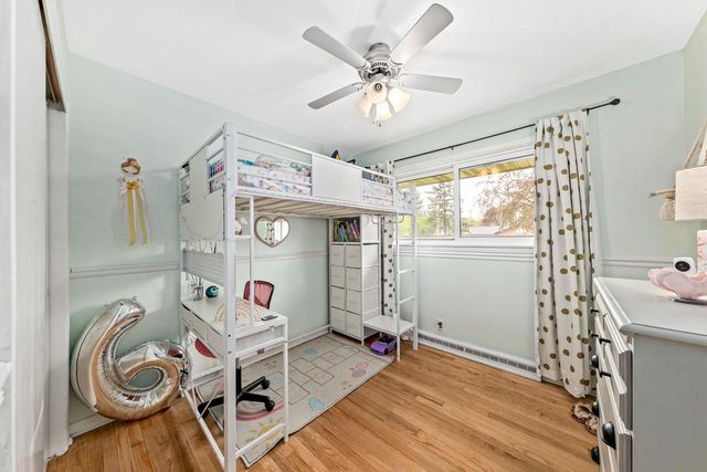 16401 W Addison AVENUE, New Berlin, WI 53151