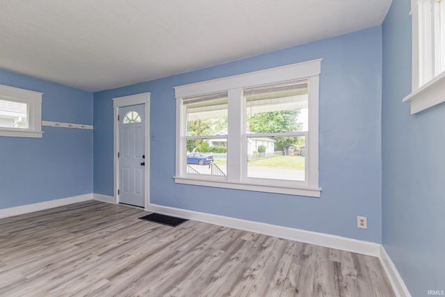 3007 S Monroe Drive, Muncie, IN 47302
