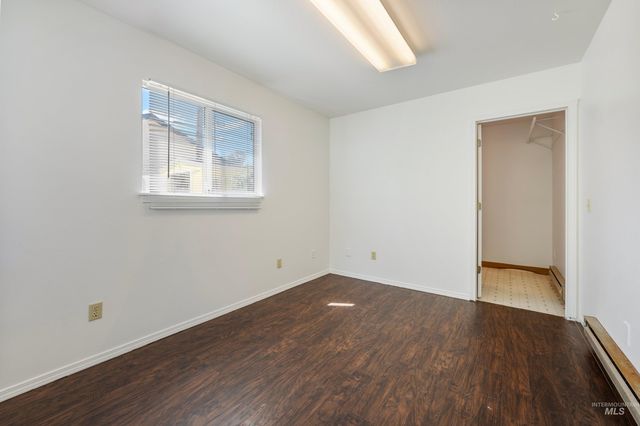 1611 S Vermont Avenue, Boise, ID 83706