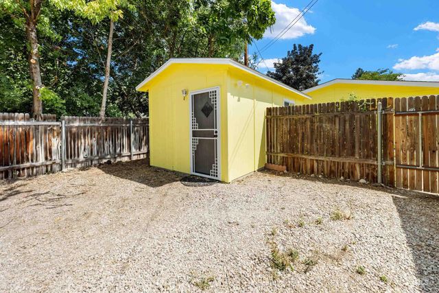 1611 S Vermont Avenue, Boise, ID 83706