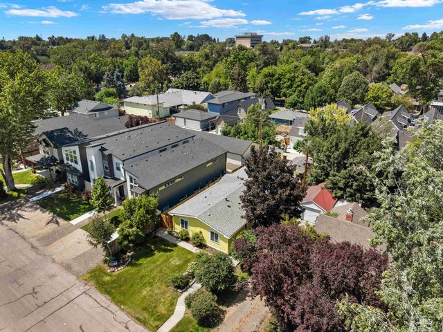 1611 S Vermont Avenue, Boise, ID 83706
