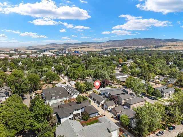 1611 S Vermont Avenue, Boise, ID 83706