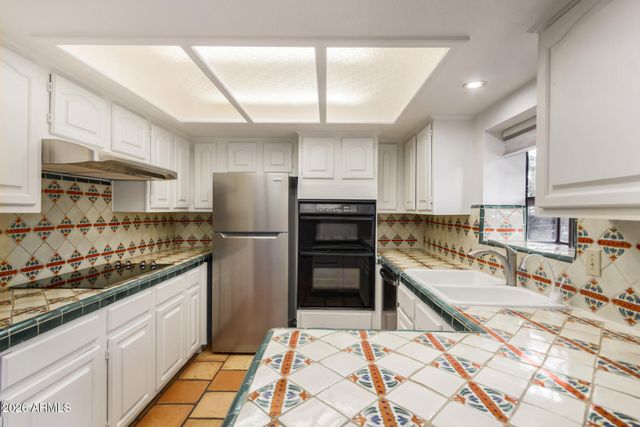 4200 N MILLER Road 117, Scottsdale, AZ 85251
