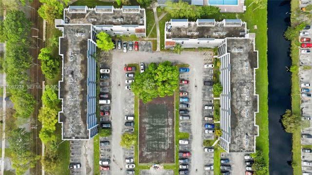 7521 NW 16th St 4307, Plantation, FL 33313