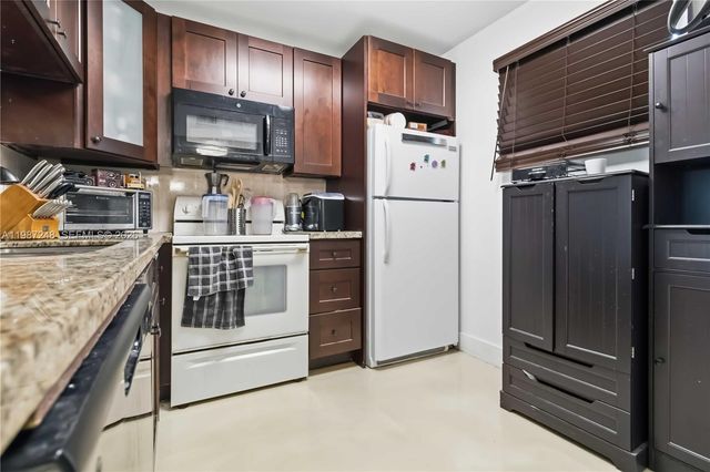 7521 NW 16th St 4307, Plantation, FL 33313