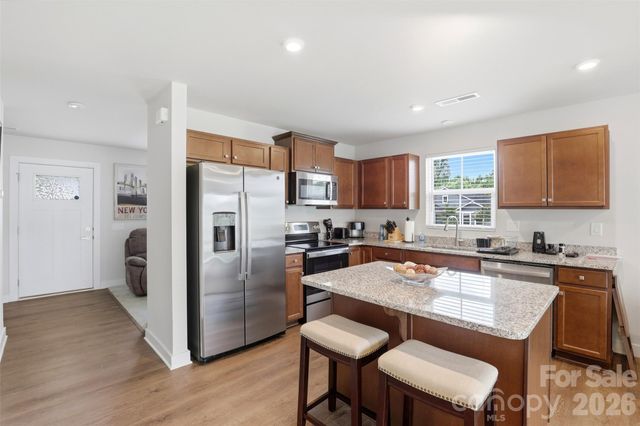 620 Grandiflora Avenue, Lancaster, SC 29720