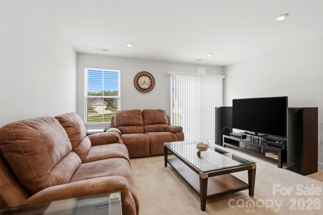 620 Grandiflora Avenue, Lancaster, SC 29720
