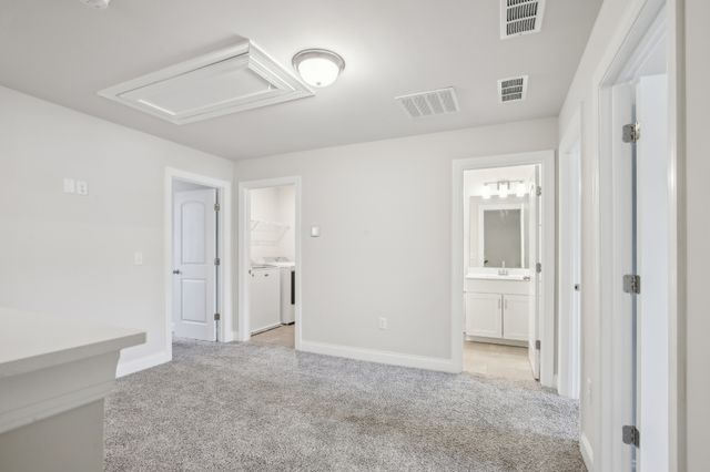 1537 Olympic Ln, Lebanon, TN 37087