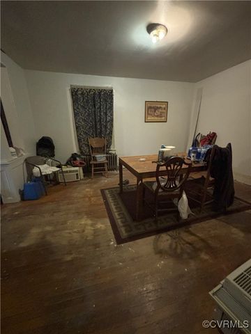 1127 W Washington St, Petersburg, VA 23803