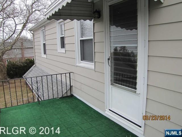 298 LUDDINGTON Avenue 2nd Floor, Clifton, NJ 07011