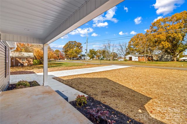 1910 Joe Road, Statesville, NC 28625