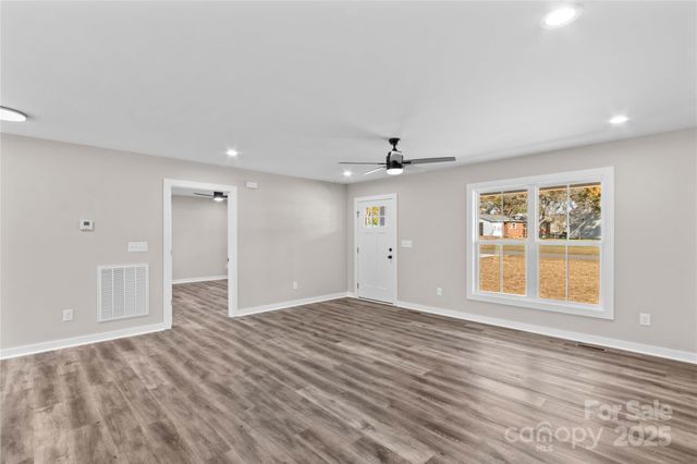 1910 Joe Road, Statesville, NC 28625