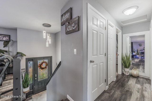 3219 E 19TH AVE, Spokane, WA 99223