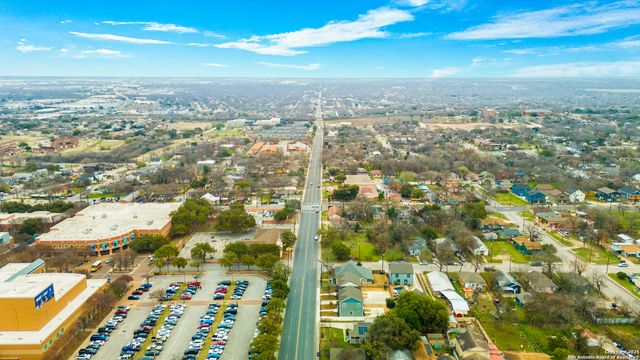 1918 Martin Luther King, San Antonio, TX 78203