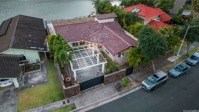 6857 Niumalu Loop, Honolulu, HI 96825