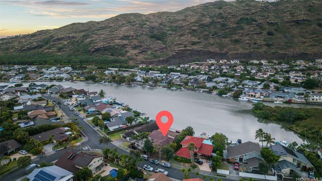 6857 Niumalu Loop, Honolulu, HI 96825