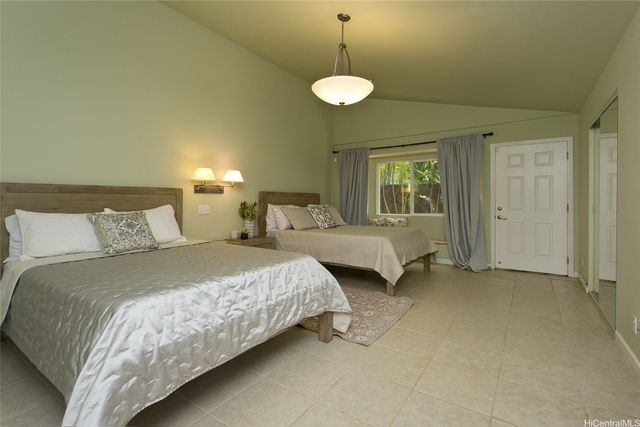 6857 Niumalu Loop, Honolulu, HI 96825