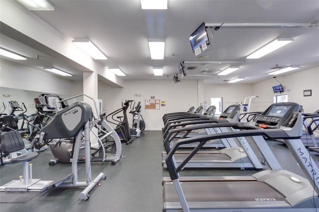 2304 Lucaya Ln G1, Coconut Creek, FL 33066