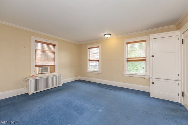 2608 Hampshire Road, Cleveland Heights, OH 44106