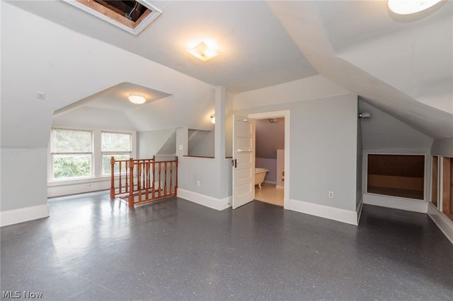 2608 Hampshire Road, Cleveland Heights, OH 44106