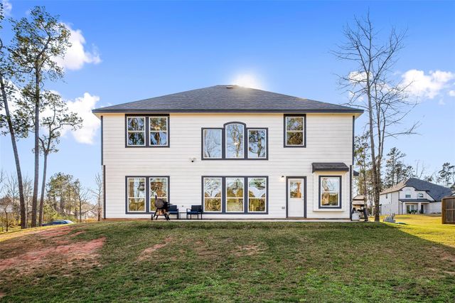 11731 Oakwood Ranch Drive, Willis, TX 77378