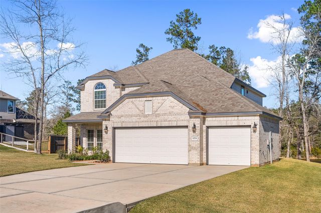 11731 Oakwood Ranch Drive, Willis, TX 77378