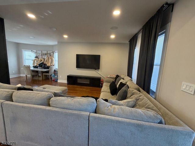 139 Weaver Ave, Bloomfield Twp., NJ 07003