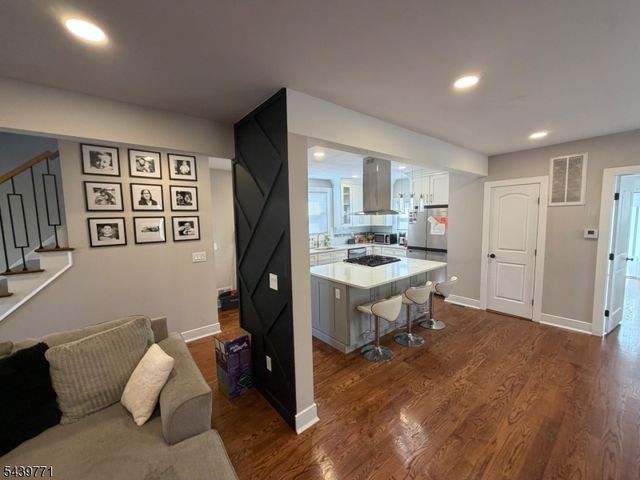 139 Weaver Ave, Bloomfield Twp., NJ 07003