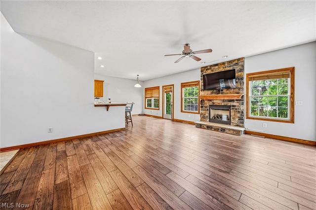 1587 Clipper Cove, Painesville, OH 44077