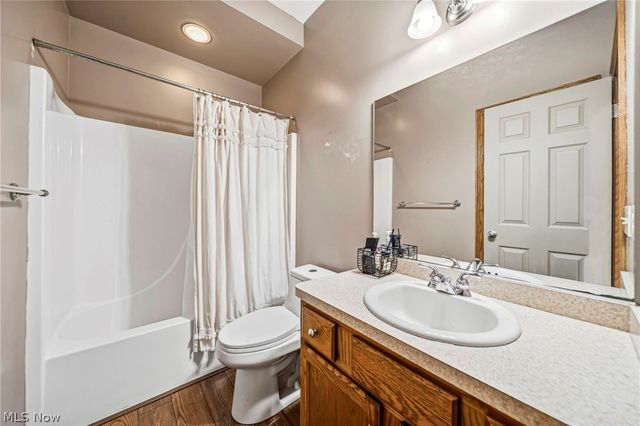 1587 Clipper Cove, Painesville, OH 44077