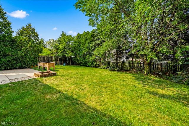1587 Clipper Cove, Painesville, OH 44077