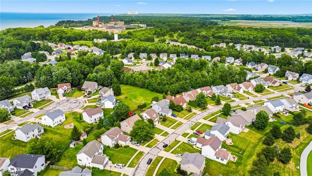 1587 Clipper Cove, Painesville, OH 44077