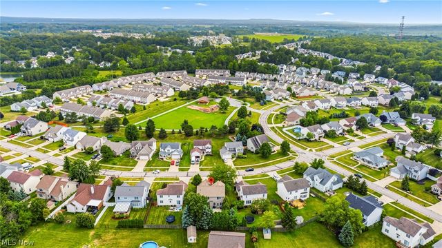1587 Clipper Cove, Painesville, OH 44077