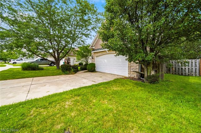 1587 Clipper Cove, Painesville, OH 44077