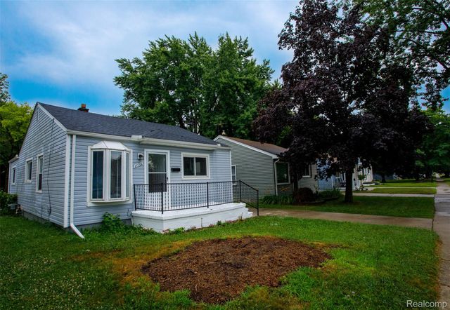 27700 Dartmouth Street, Madison Heights, MI 48071