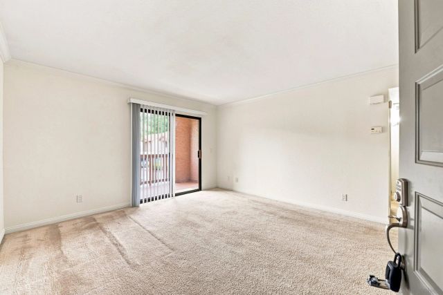 12067 Alta Carmel 58, San Diego, CA 92128
