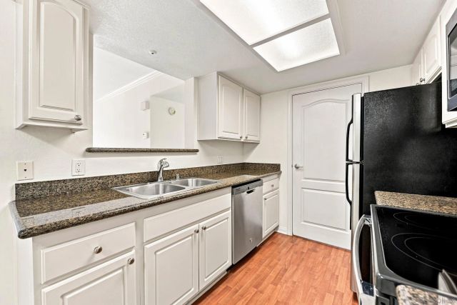12067 Alta Carmel 58, San Diego, CA 92128