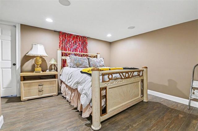 1223 Oakleigh Valley Drive, Powder Springs, GA 30127