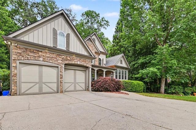 1223 Oakleigh Valley Drive, Powder Springs, GA 30127