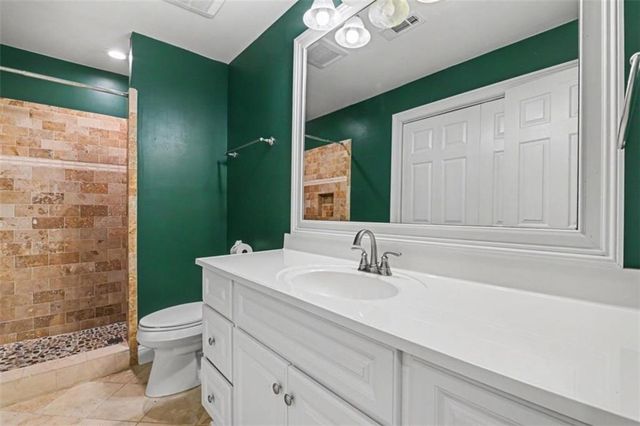 1223 Oakleigh Valley Drive, Powder Springs, GA 30127