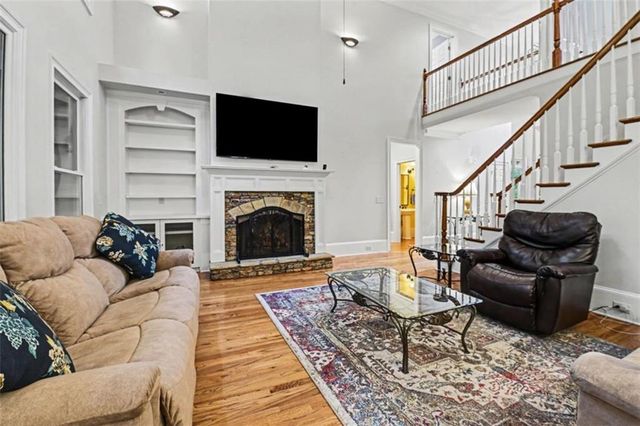 1223 Oakleigh Valley Drive, Powder Springs, GA 30127