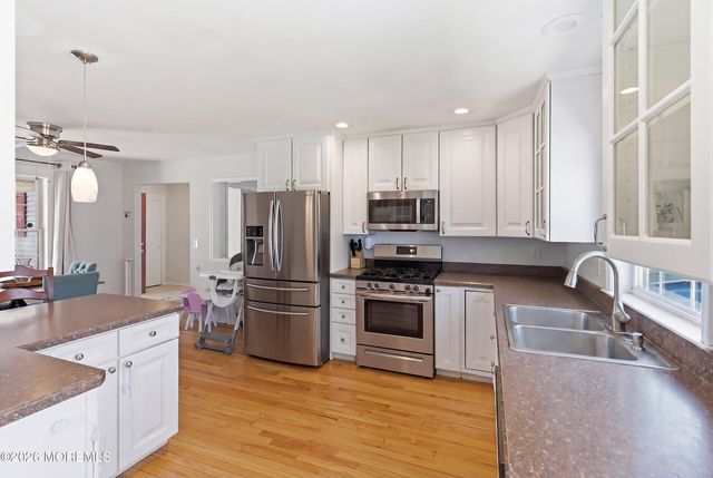 132 Shasta Lane, Toms River, NJ 08753