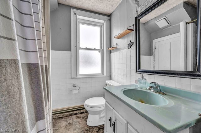 3080 Saxe Road, Mogadore, OH 44260