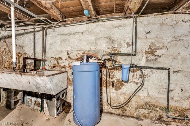 3080 Saxe Road, Mogadore, OH 44260