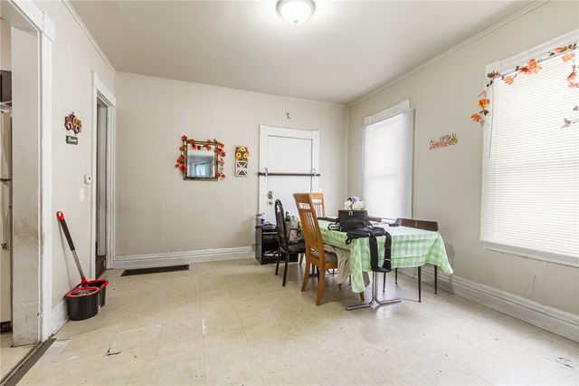 128 Cameron St, Rochester, NY 14606