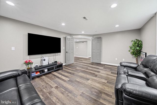 4722 STELLABROOKE LN, Baltimore, MD 21237