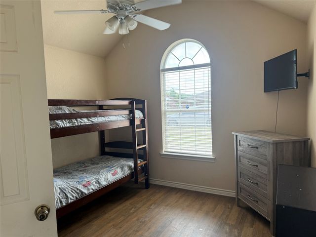 510 Ridgeway Boulevard, Weatherford, TX 76086