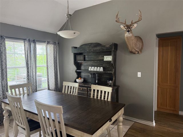 510 Ridgeway Boulevard, Weatherford, TX 76086