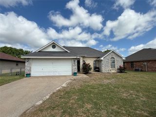 510 Ridgeway Boulevard, Weatherford, TX 76086