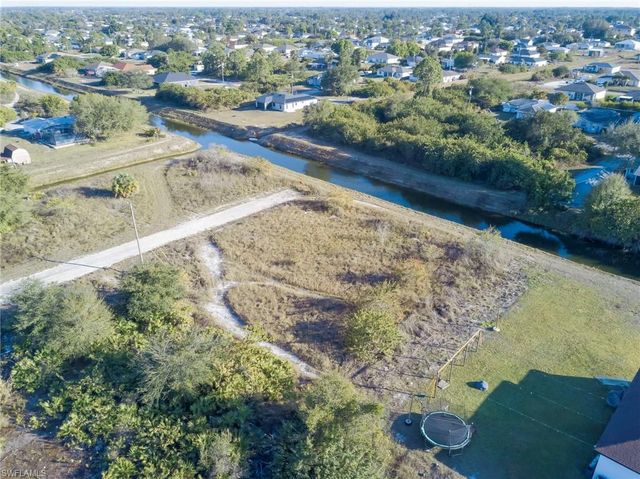 1406 Clyde AVE S, Lehigh Acres, FL 33976